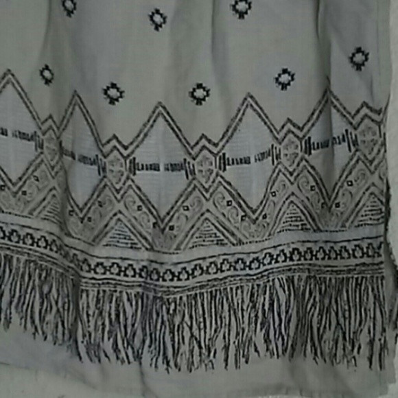 TEDDI PETITE Maxi skirt - Picture 3 of 11